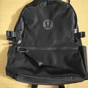 lululemon athletica New Crew Backpack 22L